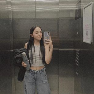 Model - Laura Ferreira Cei