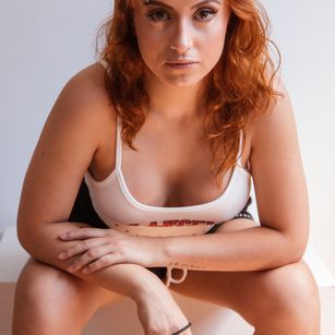 Model - Bella Lee lingerie