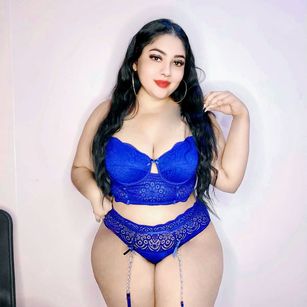 Model - Freaky Aria english