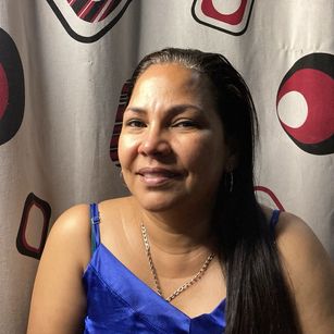 Model - AlinaMiles milf