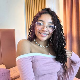 Model - Morgan bigass