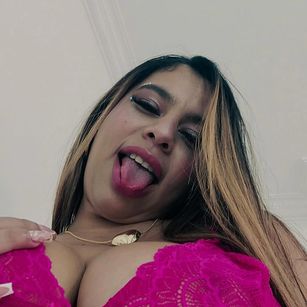 Model - AlexaGreek dildo