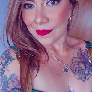 Model - PenelopeQueen latina