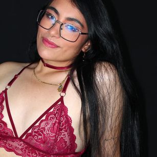 Model - Emily bigass