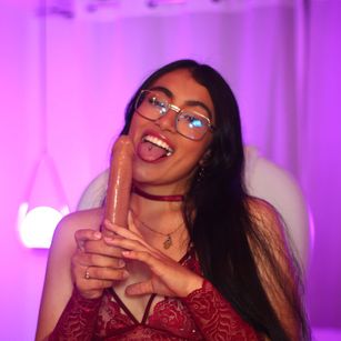 Model - Emily pantyhose