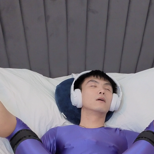 Model - AngelWithAShotgun Asian