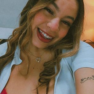 Model - AlexaGreek anal