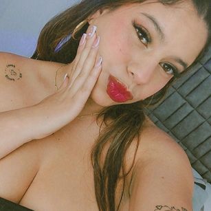 Model - AlexaGreek findom