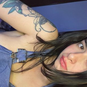 Model - SashaRosa fetish