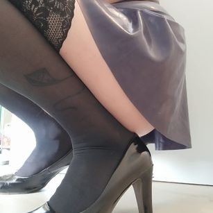 Model - Ariel_girly bdsm