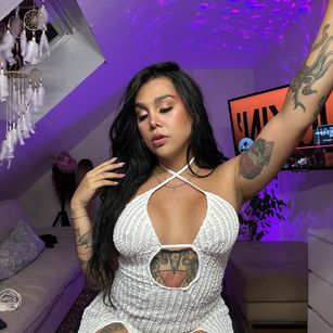 Model - Sofi Thick Cock bigcock