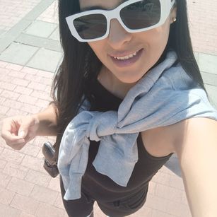 Model - LuliPretty PRETTY