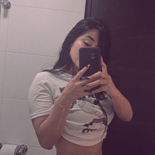 Model - Lexxiee Haze latina