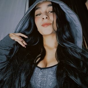 Model - Lexxiee Haze cum