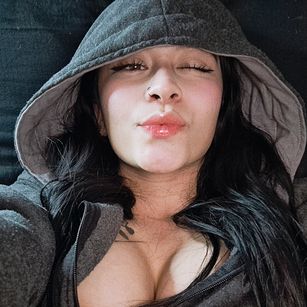 Model - Lexxiee Haze cute