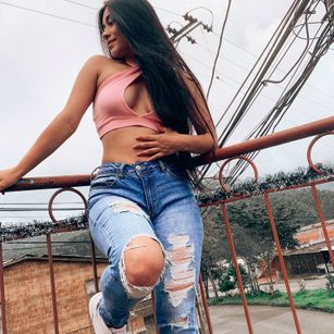 Model - Lexxiee Haze shaved