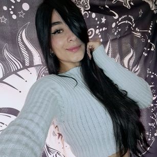 Model - Lexxiee Haze young