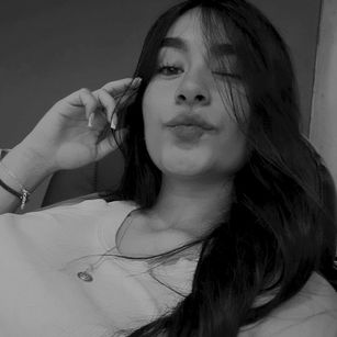 Model - Lexxiee Haze feet