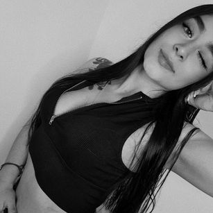 Model - Lexxiee Haze cum