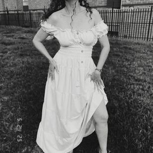 Model - Mommy_Melania hairy