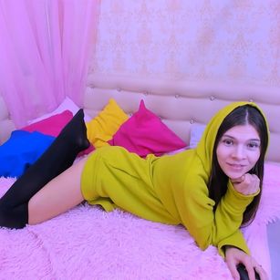 Model - Mollylollipop shaved