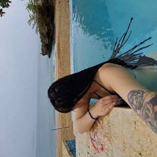 Model - rouse foster squirt