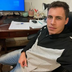 Model - GONZALO hombre