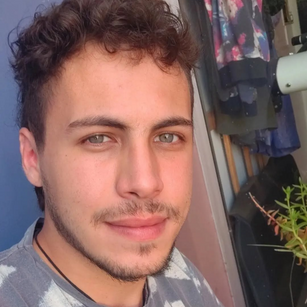 Model - GONZALO morbo