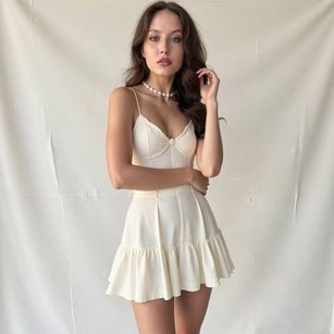 Model - LissaMonteo NudeModel