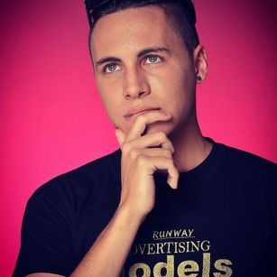 Model - GONZALO argentino