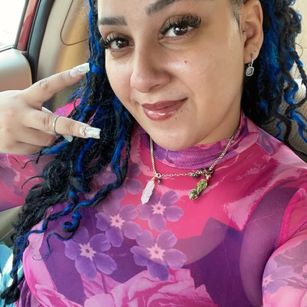 Model - Reina Queen ass