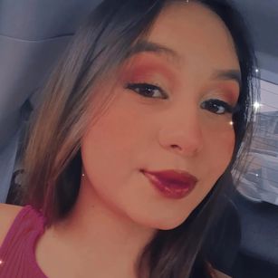 Model - MiaHarrys deepthroat