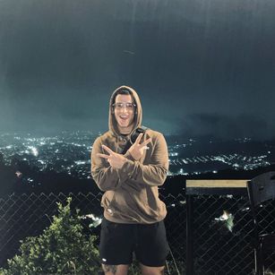 Model - MarcusandTatti shaved