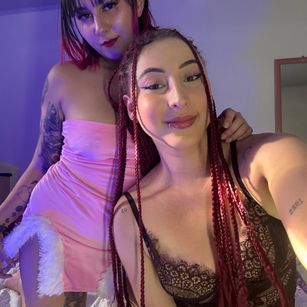 Model - Liana and Yesica deepthroat