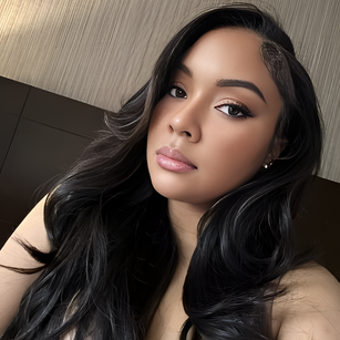 Model - TillyBinx Feet