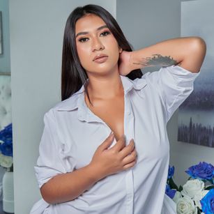 Model - Salome Storil latina