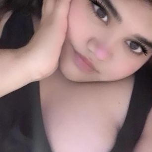 Model - Mica Sexting