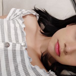 Model - Bella Sky Femdom