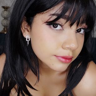 Model - Bella Sky CEI