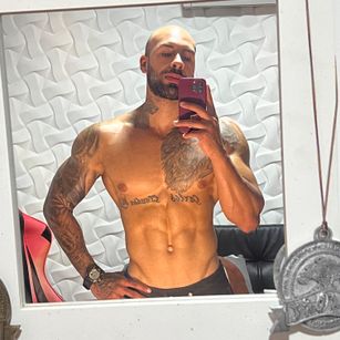 Model - Matheo Brown bigcock