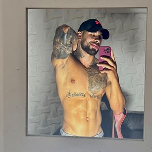 Model - Matheo Brown bigdick