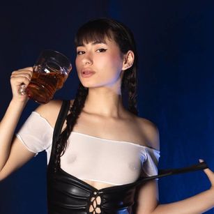 Model - Alynn_Bri sweet