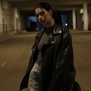 Model - Amy and Mira bigbobs