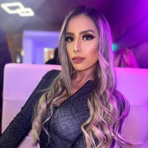 Model - Nath Brazil Blonde