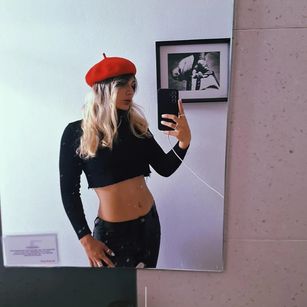 Model - Andromeda girlfriend