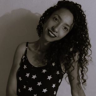 Model - Lyra Nox Flirt