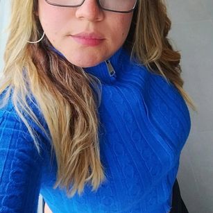 Model - Miss Amber FEMDOM