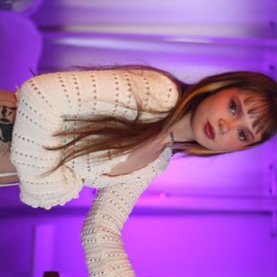 Model - Spicy Luna squirt