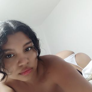 Model - BabyNathalie fetish