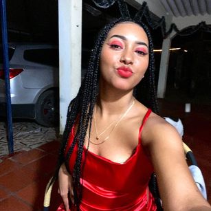 Model - Dayana Lozano fastresponse